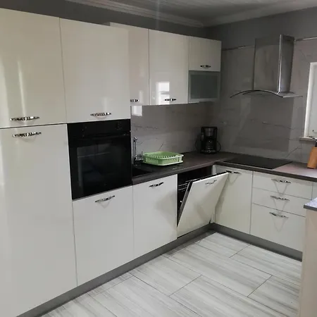 아파트 Katja 포레치